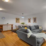 Terra Magica Deluxe Or With Free Parking, Terrace And Sea View * Rijeka