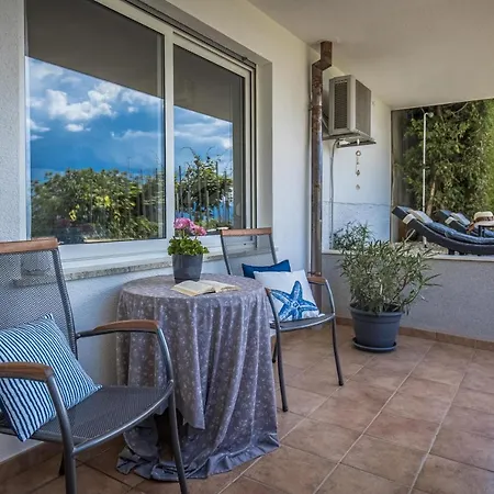 Appartement Terra Magica Deluxe Or With Heating, Free Parking, Terrace And Sea View *