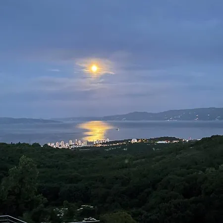 Terra Magica Deluxe Or With Heating, Free Parking, Terrace And Sea View * Rijeka