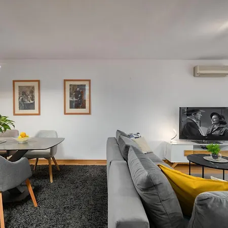 Terra Magica Deluxe Or With Heating, Free Parking, Terrace And Sea View Rijeka