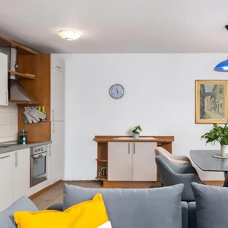 Terra Magica Deluxe Or With Private Parking, Terrace And Sea View * Rijeka