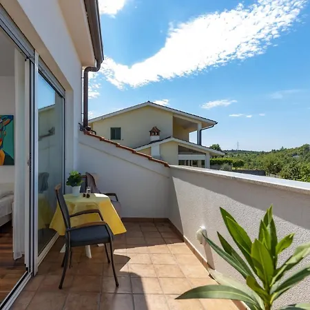 Terra Magica Deluxe Or With Heating, Free Parking, Terrace And Sea View Appartement *