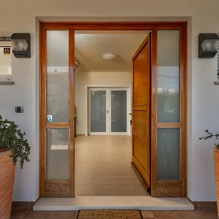 Appartement Terra Magica Deluxe Or With Heating, Free Parking, Terrace And Sea View