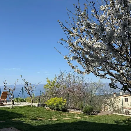 Terra Magica Deluxe Or With Heating, Free Parking, Terrace And Sea View Appartement